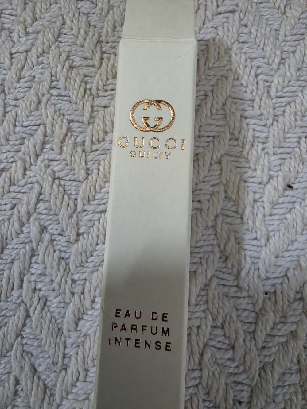 Gucci Guilty Eau de Parfum Intense - Cream & Gold Box